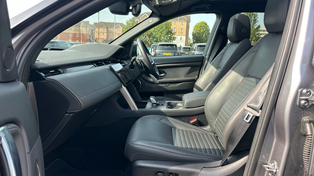 Land Rover Discovery Sport Discovery Sport 1.5 P270e Dynamic Hse 5 Grey #3