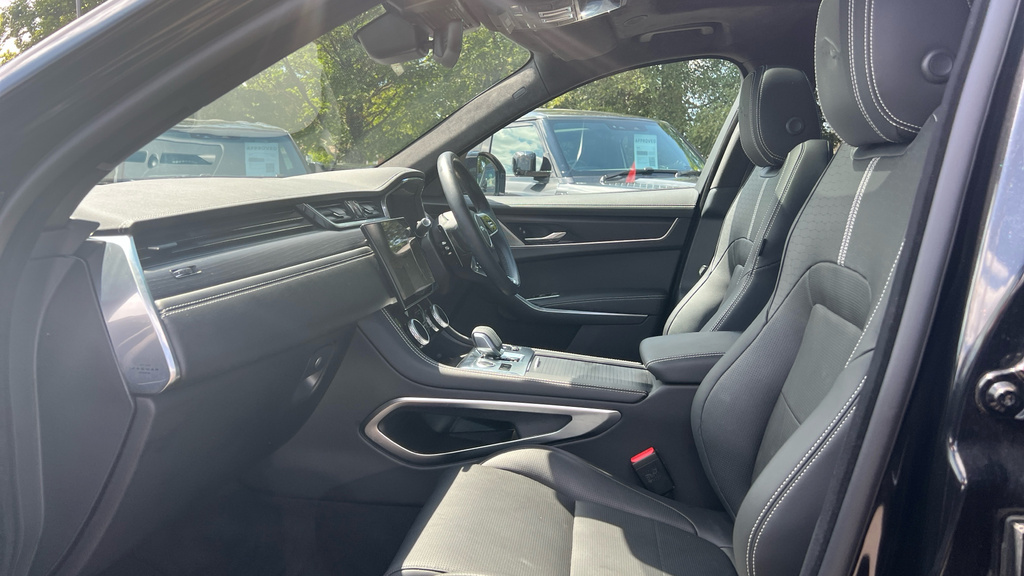 Jaguar F-Pace F-pace 2.0 P400e R-dynamic Hse Black 90Th Anniv Black #3