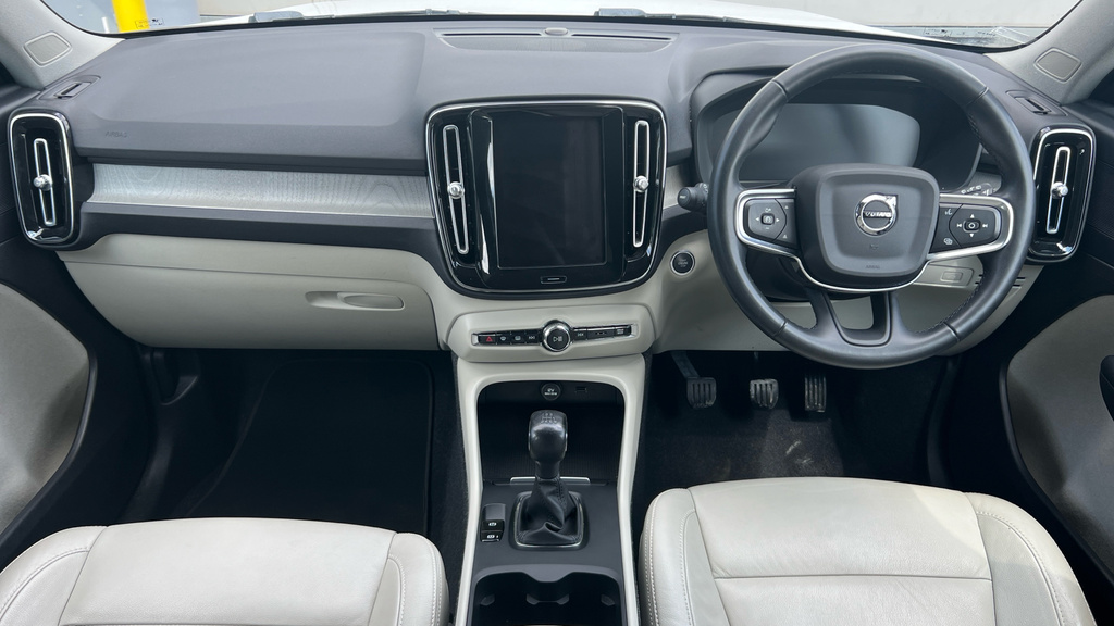 Volvo XC40 Xc40 1.5 T3 163 Inscription White #5