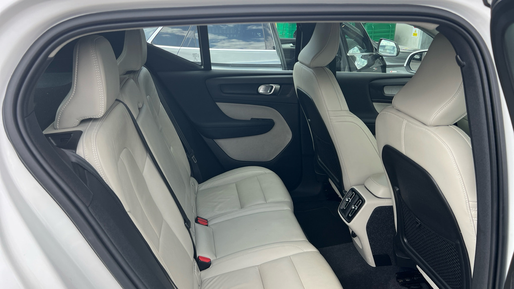 Volvo XC40 Xc40 1.5 T3 163 Inscription White #6