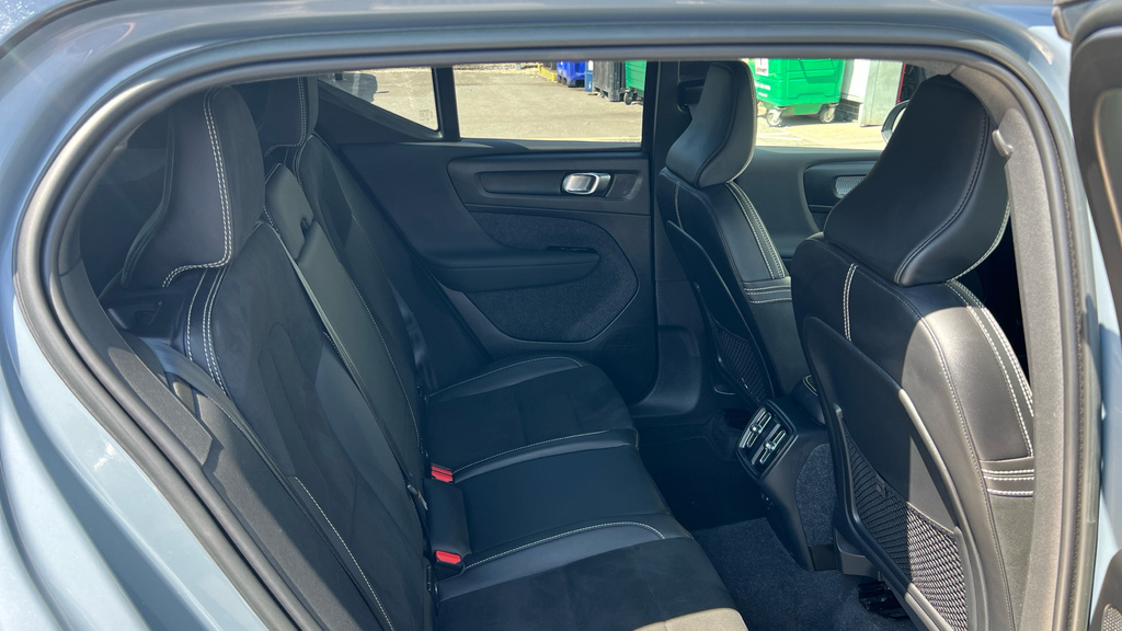 Volvo XC40 Xc40 1.5 T3 163 R Design YY22KJO Grey #6