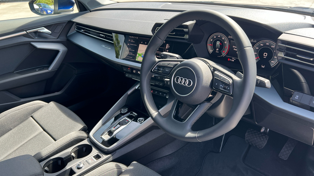 Audi A3 Audi A3 1.5 Tfsi 116 Sport S Tronic GD26PWO Blue #6