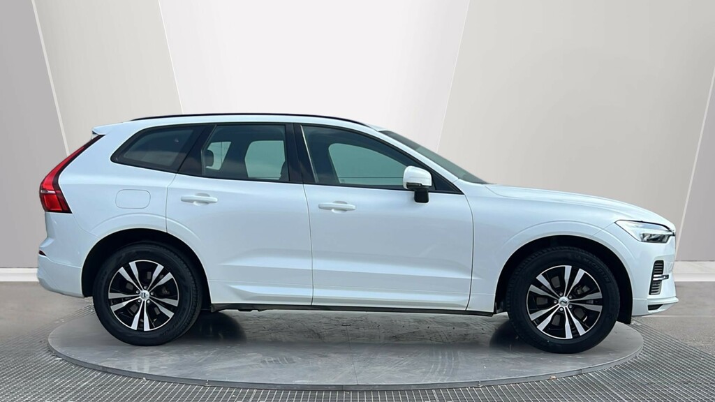 Volvo XC60 Xc60 2.0 B5p Core Awd Geartronic PO23JUE White #3