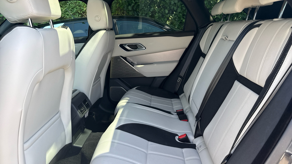 Land Rover Range Rover Velar Range Rover Velar 2.0 D200 Edition KY22DVK Grey #4