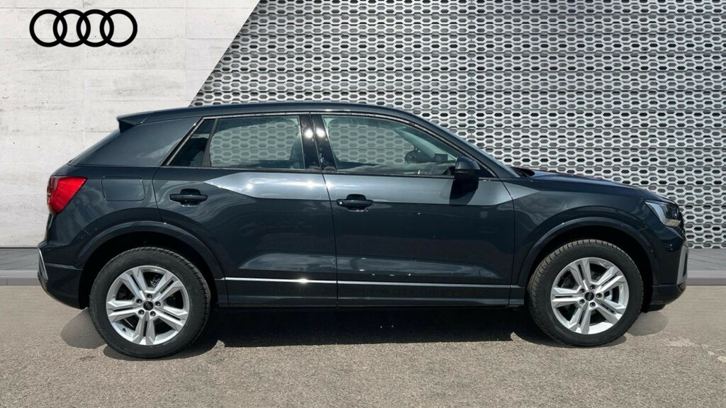 Audi Q2 Audi Q2 Estate 35 Tfsi Sport S Tronic Grey #4