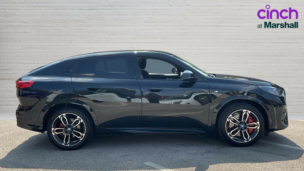 BMW iX2 Ix2 230Kw Xdrive30 M Sport 65Kwh Black #2