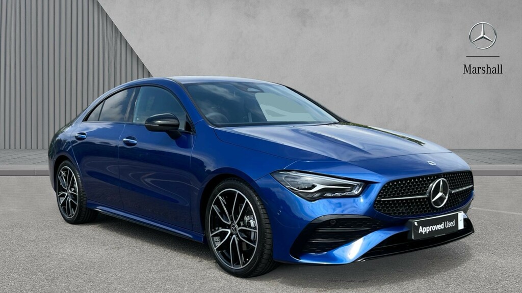 Mercedes-Benz CLA Class Cla 180 Amg Line Premium Blue