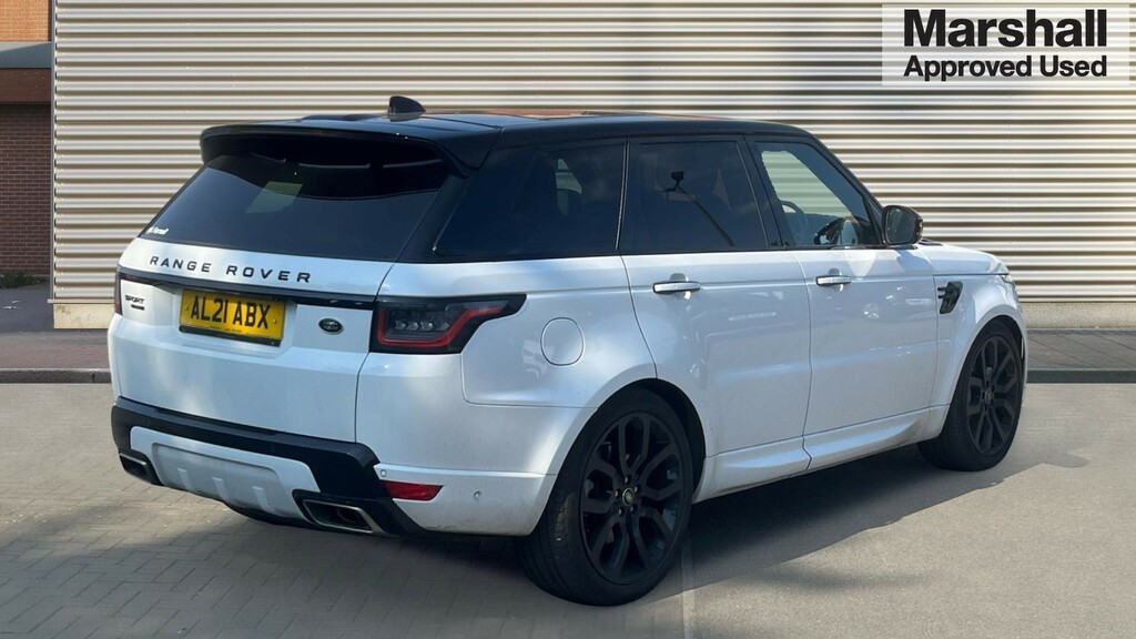 Land Rover Range Rover Sport Range Rover Sport 3.0 D300 Dynamic 5 AL21ABX White #3