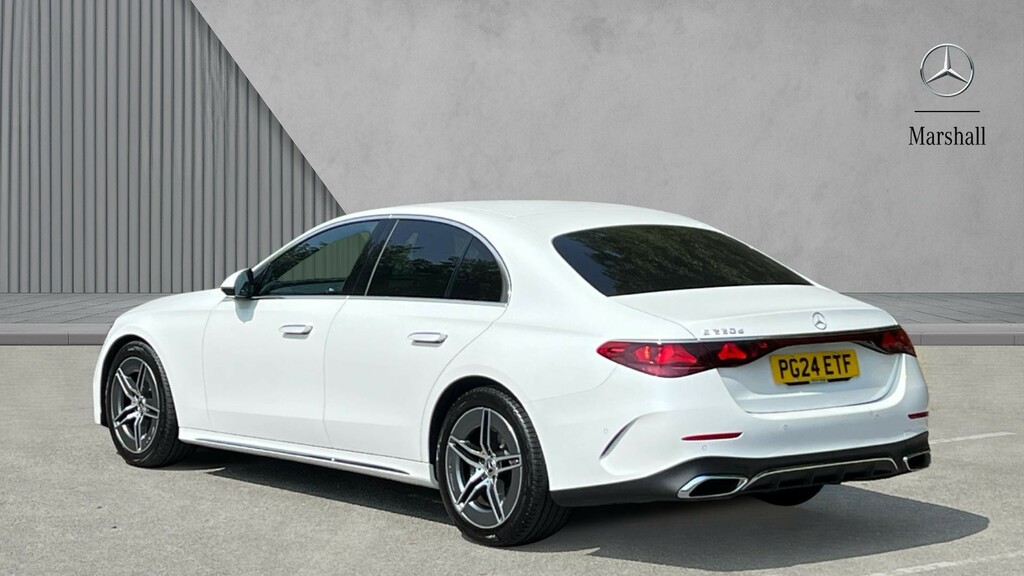 Mercedes-Benz E Class E Class E220d Amg Line Advanced 9G-tronic White #2