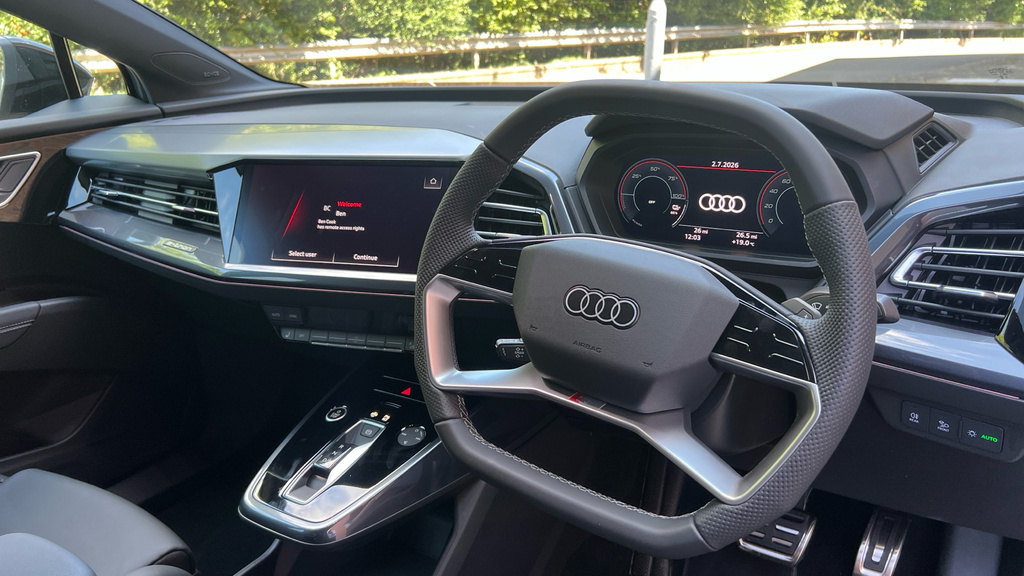 Audi Q4 E Tron Audi Q4 E-tron Estate 250Kw 55 Quattro 82Kwh Black WH26RYX Silver #6