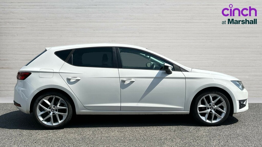 Seat Leon Leon 1.4 Tsi 125 Fr Technology SA17OPJ White #2