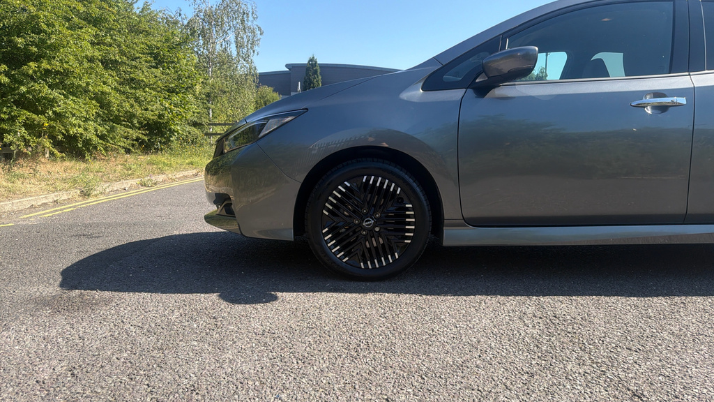 Nissan Leaf Leaf 110Kw Tekna 39Kwh Grey #4