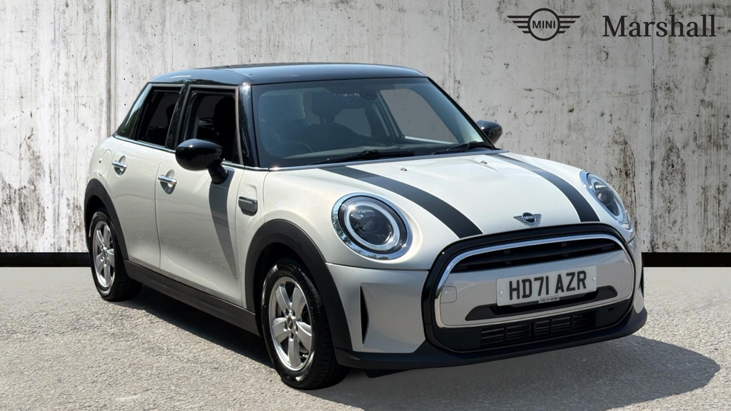 Mini Hatch Hatchback 1.5 Cooper Classic White