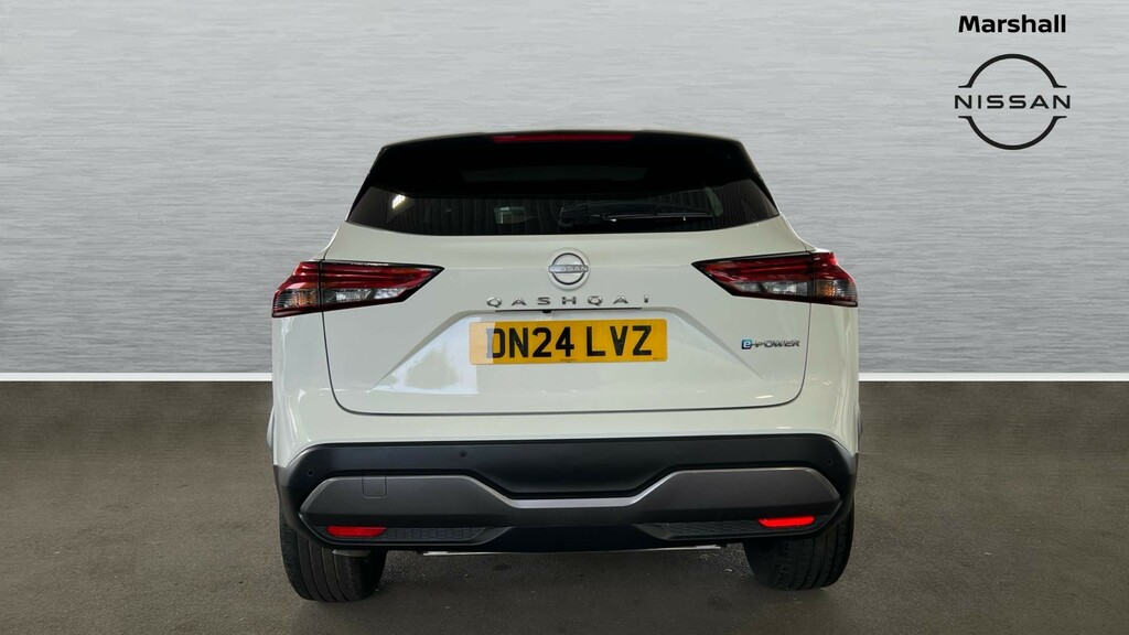 Nissan Qashqai Qashqai 1.5 E-power N-connecta DN24LVZ White #6