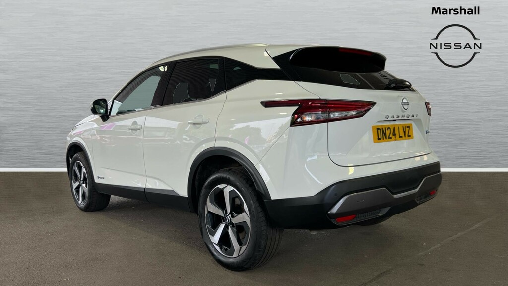 Nissan Qashqai Qashqai 1.5 E-power N-connecta DN24LVZ White #2