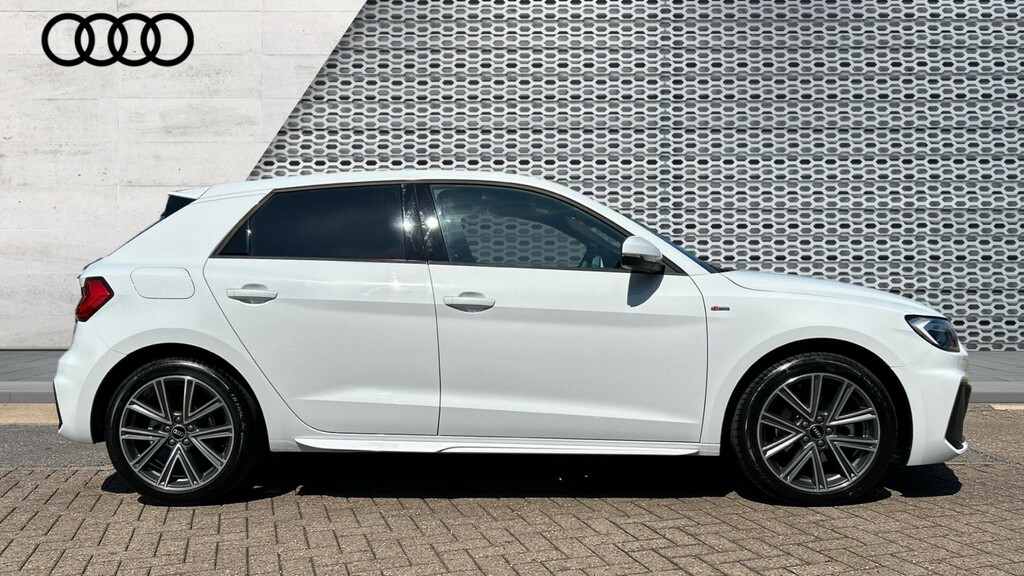 Audi A1 A1 35 Tfsi S Line S Tronic Tech Pack RE26ZWF White #4