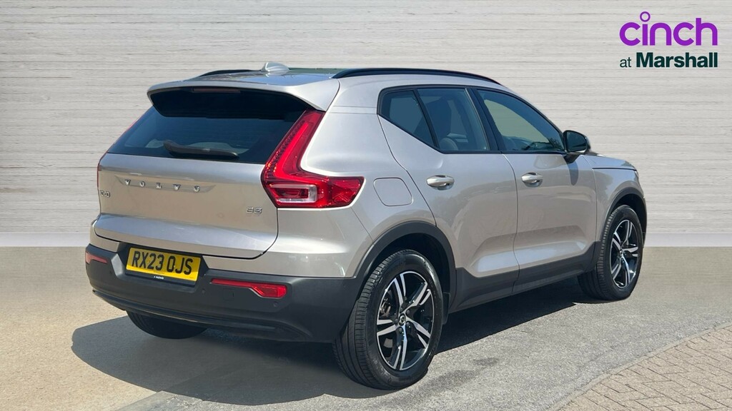 Volvo XC40 Xc40 2.0 B3p Plus Dark RX23OJS Gold #3