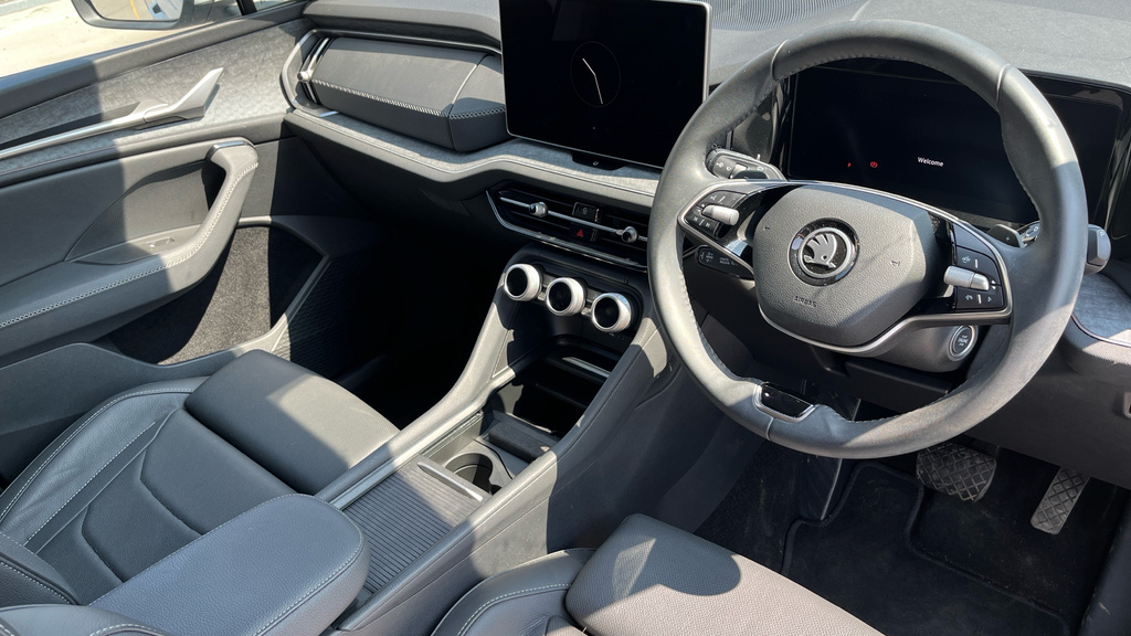 Skoda Kodiaq Kodiaq 1.5 Tsi E-tec Se L Dsg 7 Seat EU74FNA White #6