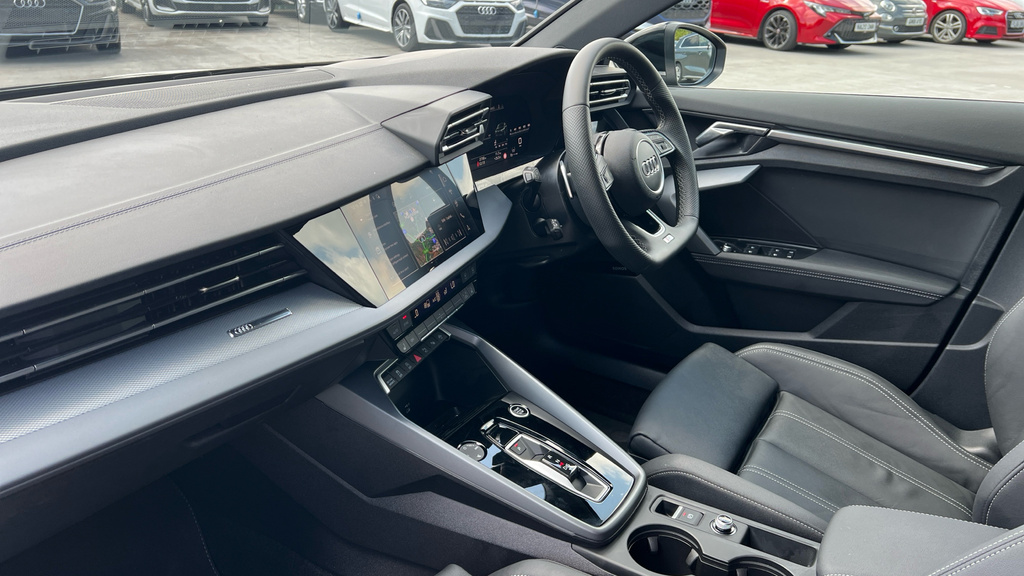 Audi A3 A3 1.5 Tfsi 150 S Line S Tronic GN26WKR Black #2