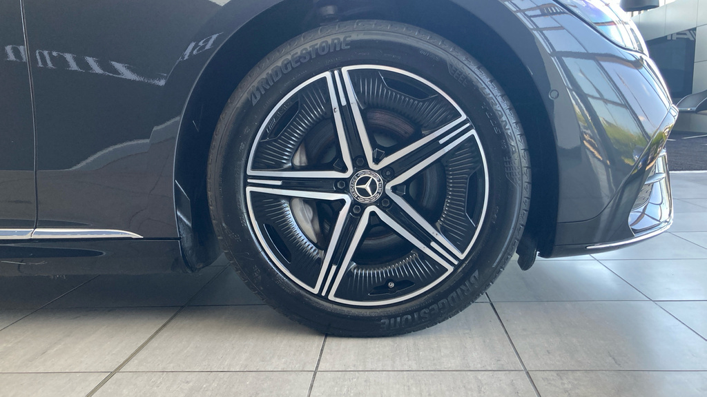 Mercedes-Benz EQE Eqe 350 215Kw Amg Line Edition 96Kwh Grey #5