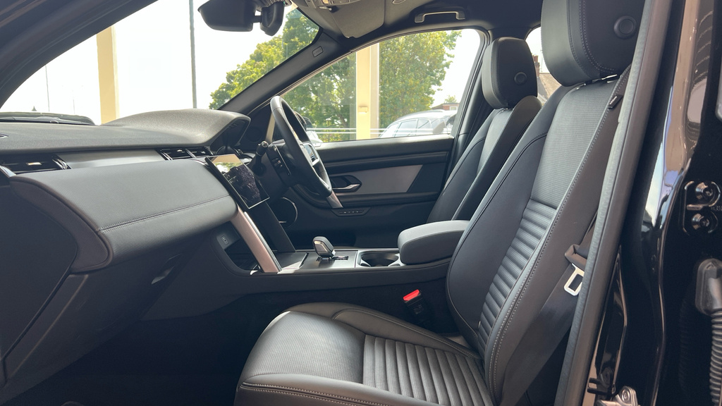 Land Rover Discovery Sport Discovery Sport 2.0 D165 Dynamic Se 5 Se Black #3