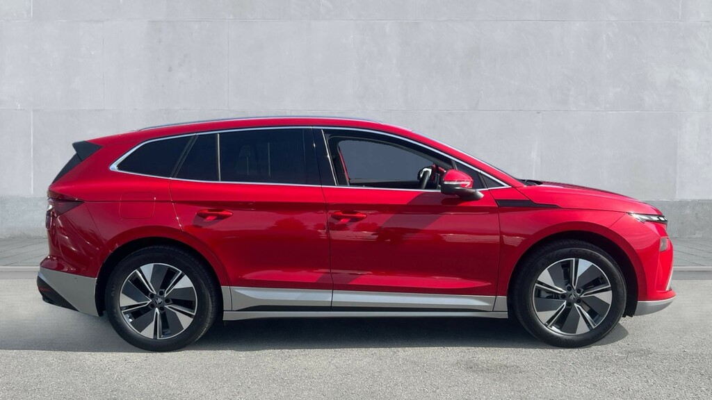 Skoda ENYAQ Skoda Enyaq Estate 210Kw 85 Edition 82Kwh Red #4