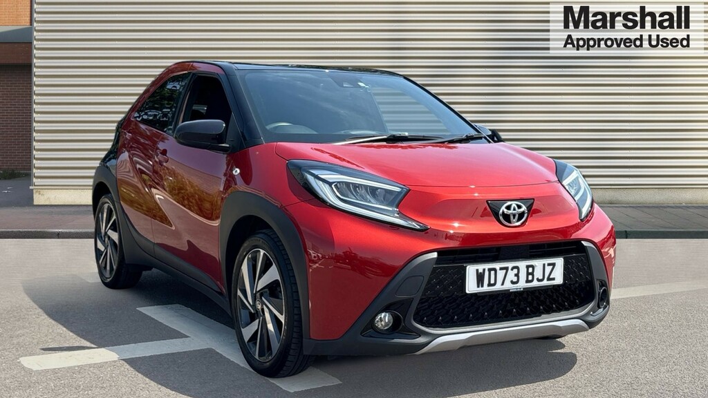 Toyota Aygo X Aygo X 1.0 Vvt-i Exclusive Jbl Red