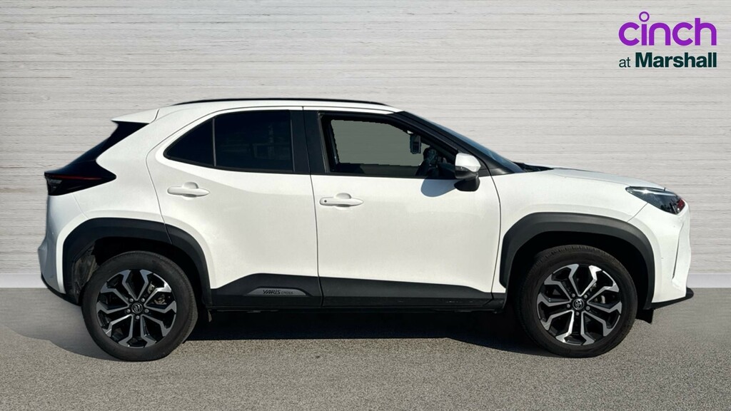 Toyota Yaris Cross Yaris Cross 1.5 Hybrid Design Cvt White #2