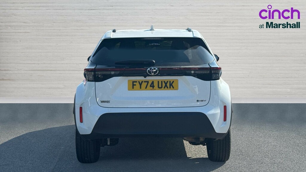 Toyota Yaris Cross Yaris Cross 1.5 Hybrid Design Cvt White #4