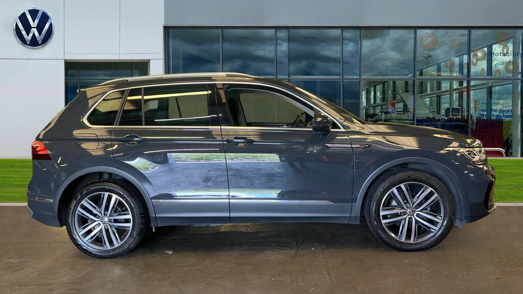 Volkswagen Tiguan Tiguan 1.5 Tsi 150 Elegance Dsg DL23BDE Grey #4