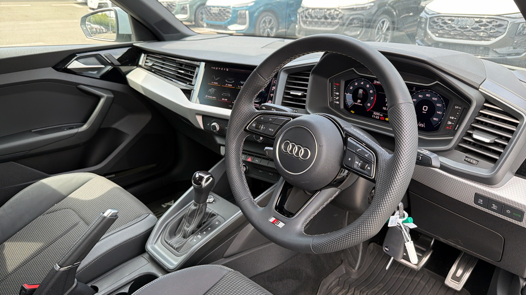 Audi A1 Audi A1 Sportback S Line 35 Tfsi 150 Ps S Tronic Grey #6