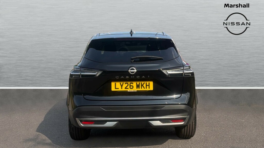 Nissan Qashqai Qashqai 1.3 Dig-t Mhb 140 N-cnta Pnrf Black #6