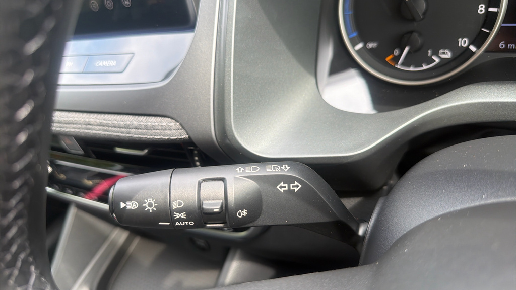 Nissan Qashqai Nissan Qashqai Hatchback 1.3 Dig-t Mh N-connecta Black #28