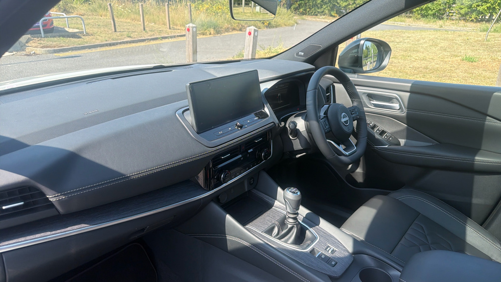 Nissan Qashqai 1.3 Dig-t Mh N-connecta Glass Roof  #7