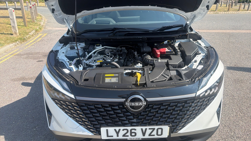 Nissan Qashqai 1.3 Dig-t Mh N-connecta Glass Roof  #10