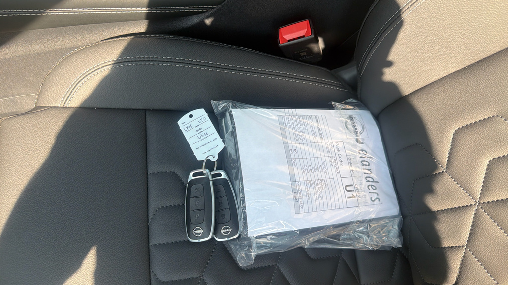 Nissan Qashqai 1.3 Dig-t Mh N-connecta Glass Roof  #18
