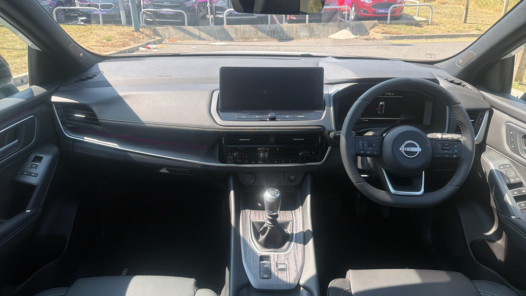 Nissan Qashqai 1.3 Dig-t Mh N-connecta Glass Roof  #8