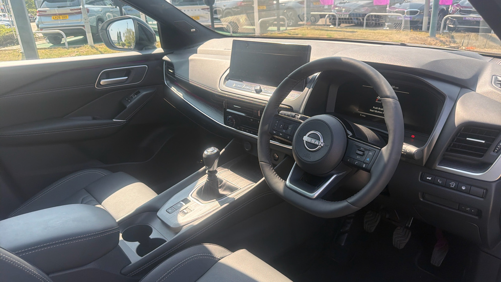 Nissan Qashqai 1.3 Dig-t Mh N-connecta Glass Roof  #14