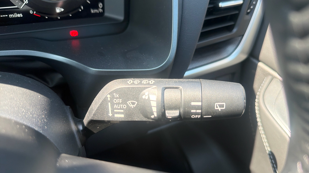 Nissan Qashqai 1.3 Dig-t Mh N-connecta Glass Roof  #27