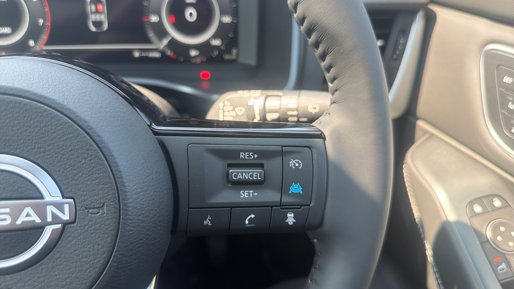 Nissan Qashqai 1.3 Dig-t Mh N-connecta Glass Roof  #25