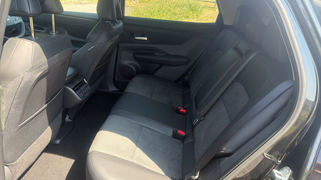 Nissan Ariya 320Kw Nismo 87Kwh 22Kwch E-4orce Black #21