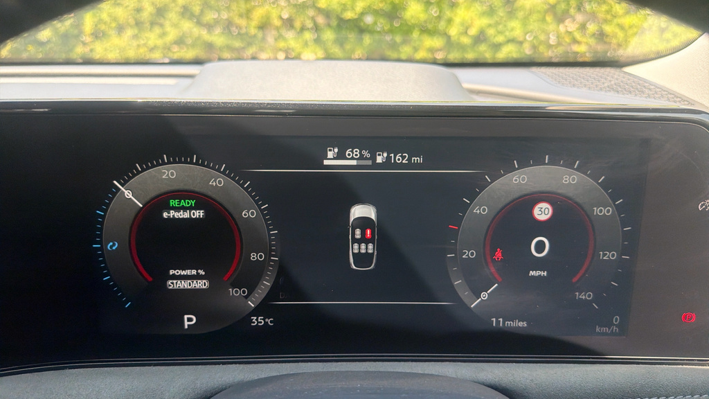 Nissan Ariya 320Kw Nismo 87Kwh 22Kwch E-4orce Black #16