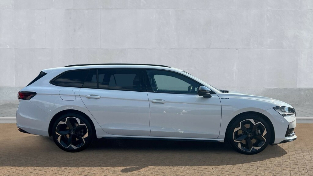 Skoda Superb Superb 2.0 Tsi 204 Sportline Dsg DF75NRX White #4