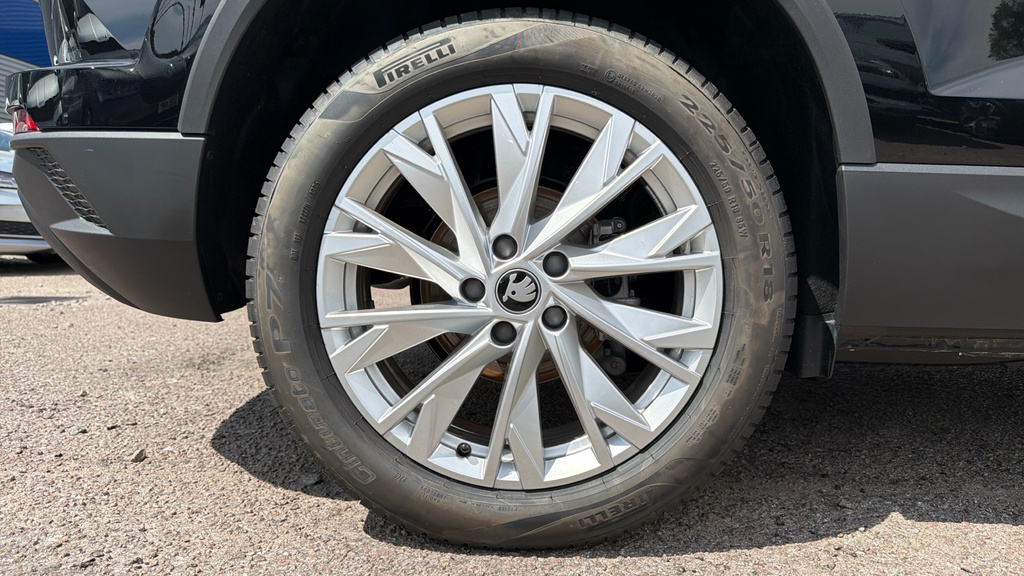 Skoda Karoq Skoda Karoq Estate 2.0 Tdi 150 Se L Editi Black #5