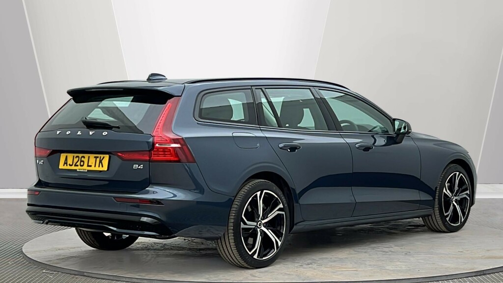 Volvo V60 Volvo V60 Sportswagon 2.0 B4p Plus Dark Blue #2