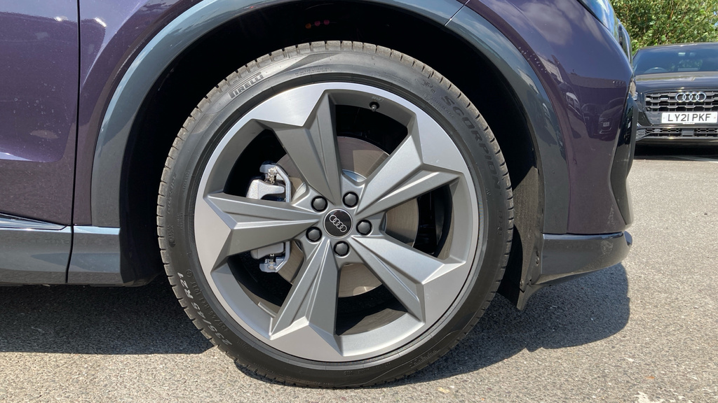 Audi Q4 E Tron Audi Q4 Sportback Black Edition 45 E-tron 210,00 K  #5