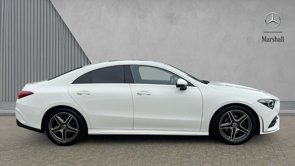Mercedes-Benz CLA Class Cla 180 Amg Line Premium Plus Tip White #4