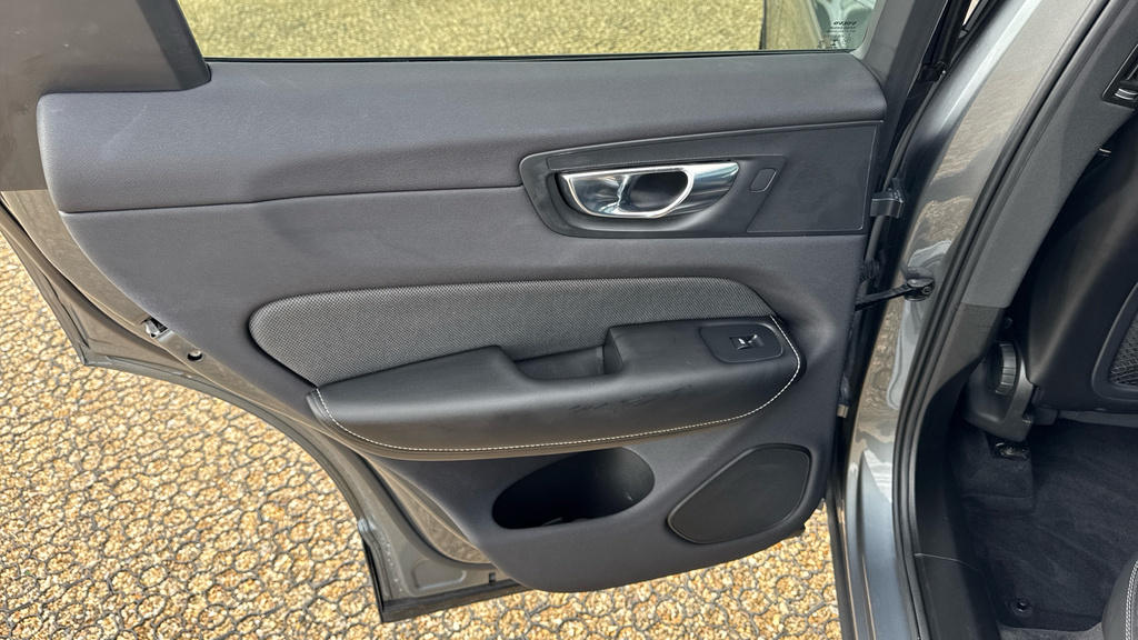 Volvo XC60 2.0H T6 Recharge 11.6Kwh Inscription Awd Euro #24