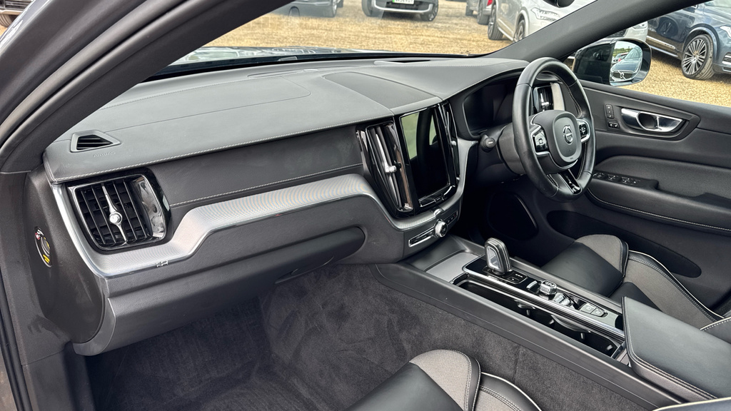 Volvo XC60 2.0H T6 Recharge 11.6Kwh Inscription Awd Euro #19