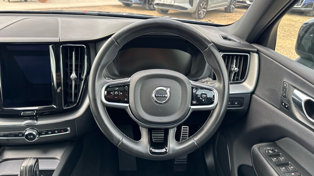 Volvo XC60 2.0H T6 Recharge 11.6Kwh Inscription Awd Euro #10